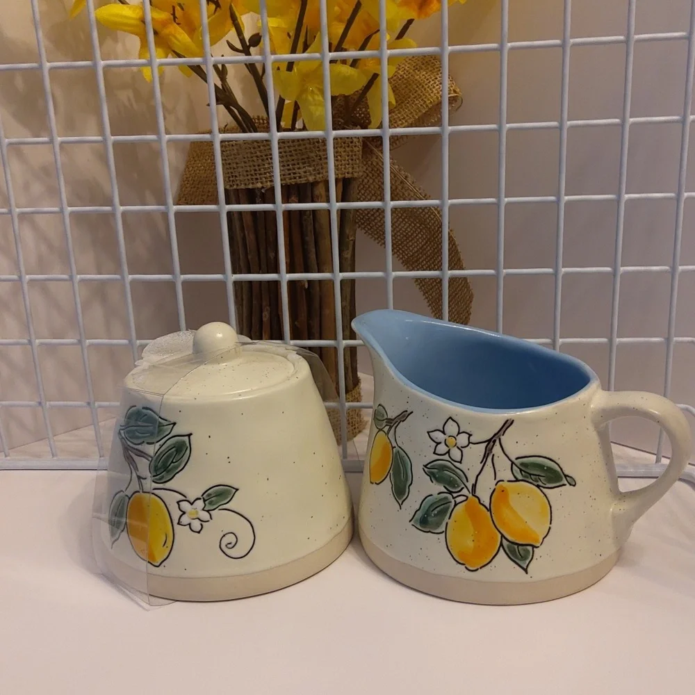 Spectrum Designz Lemons Sugar Bowl W/ Lid & Creamer Pot, NWOT